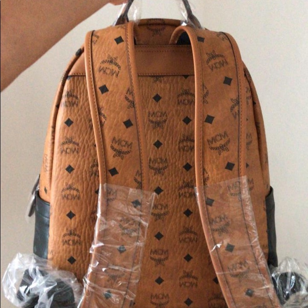 MCM backpack - Picture 3 of 6